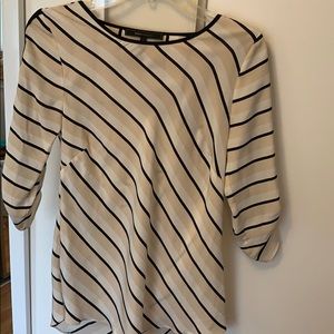 Gently worn BCBG tunic top